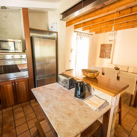 Llenyater By Mainvillas Less Than 1km From The Center Of Villa Pollenca