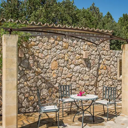 Llenyater By Mainvillas Less Than 1km From The Center Of Villa *