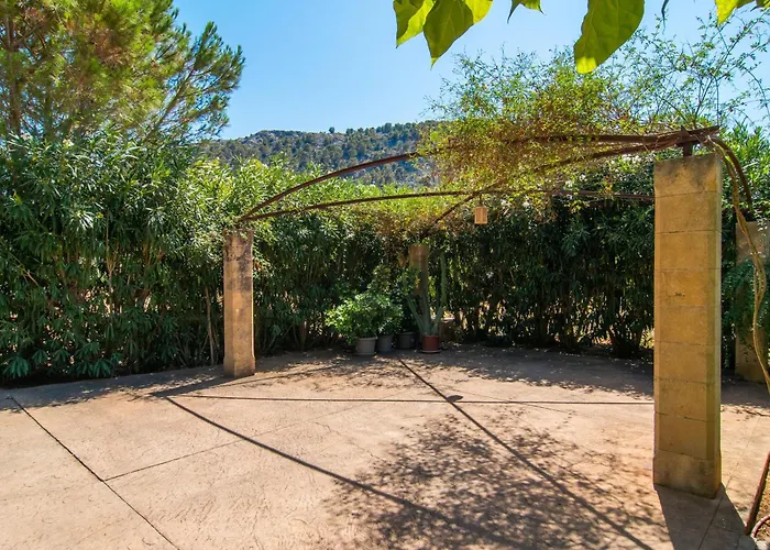 Villa Llenyater By Mainvillas Less Than 1km From The Center Of Pollença