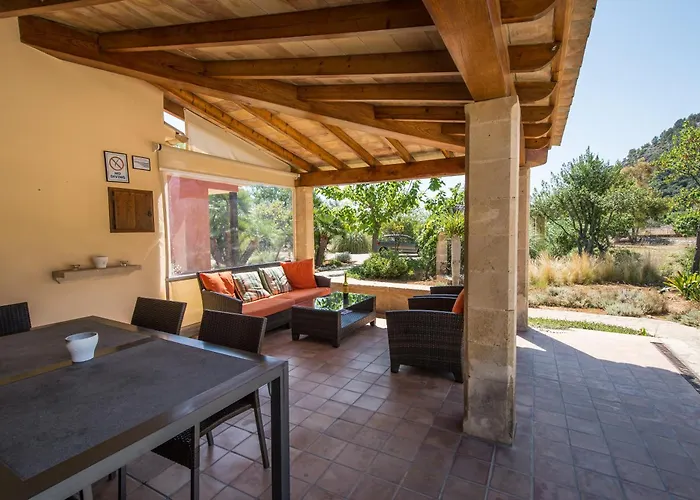 Llenyater By Mainvillas Less Than 1km From The Center Of Villa