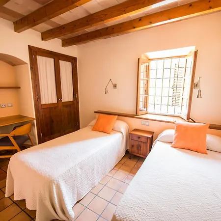 Llenyater By Mainvillas Less Than 1km From The Center Of פוינסה