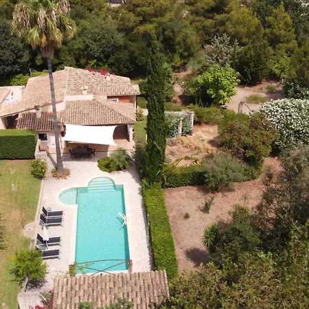 וילה Llenyater By Mainvillas Less Than 1km From The Center Of פוינסה