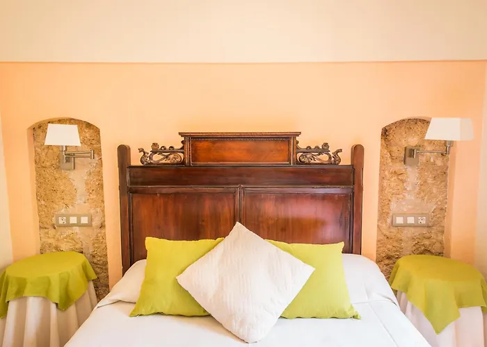 Llenyater By Mainvillas Less Than 1km From The Center Of Villa *