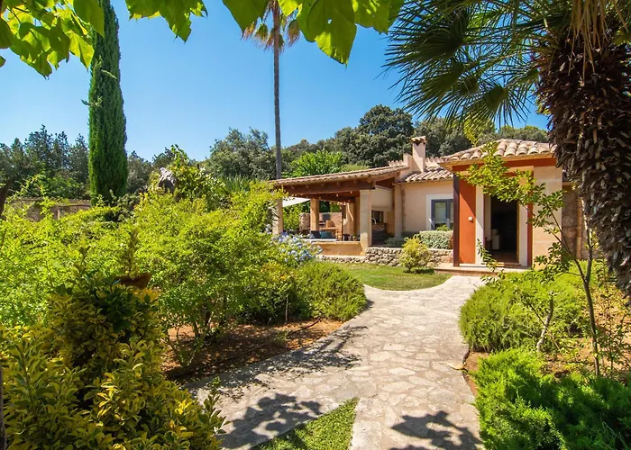Villa Llenyater By Mainvillas Less Than 1km From The Center Of Pollensa