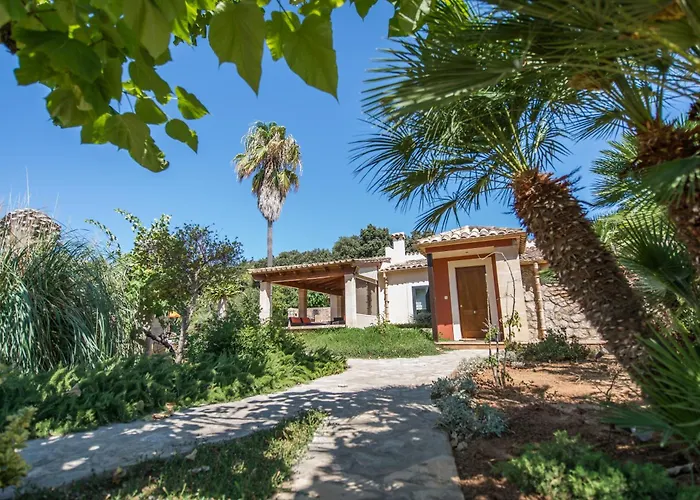 Llenyater By Mainvillas Less Than 1km From The Center Of Villa